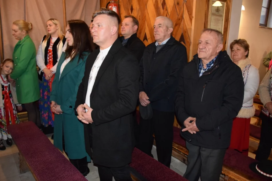 Eucharystia w regionalnej oprawie (ZDJĘCIA) - zdjęcie 10