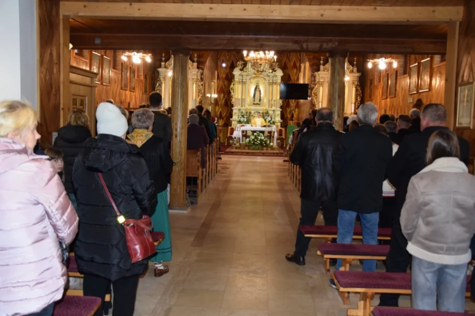 Eucharystia w regionalnej oprawie (ZDJĘCIA) - zdjęcie 19