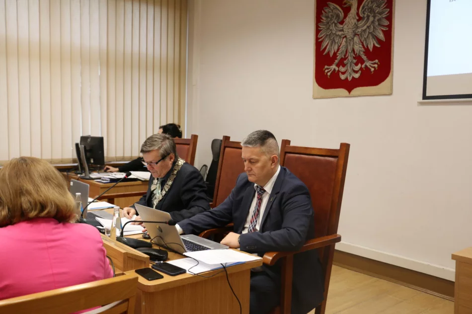 29 listopada| IX Sesja Rady Miasta Limanowa - zdjęcie 10