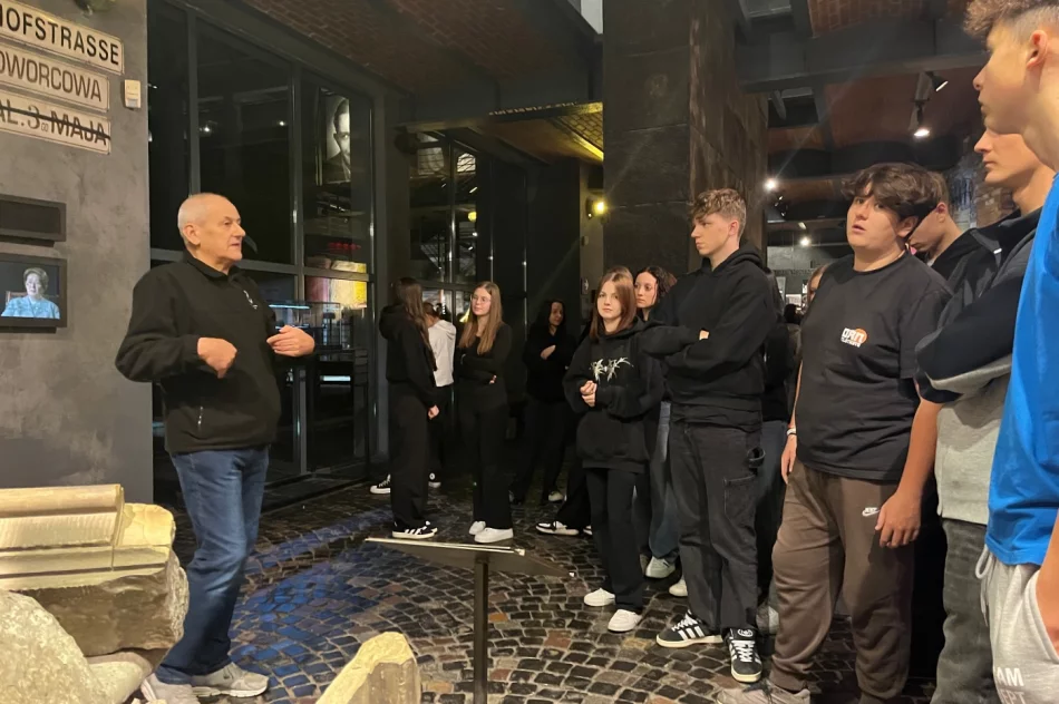 Uczniowie "Ekonoma" na targach turystycznych TT Warsaw (ZDJĘCIA) - zdjęcie 8