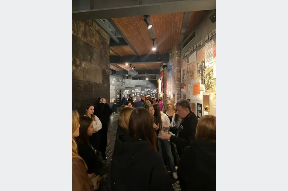 Uczniowie "Ekonoma" na targach turystycznych TT Warsaw (ZDJĘCIA) - zdjęcie 20
