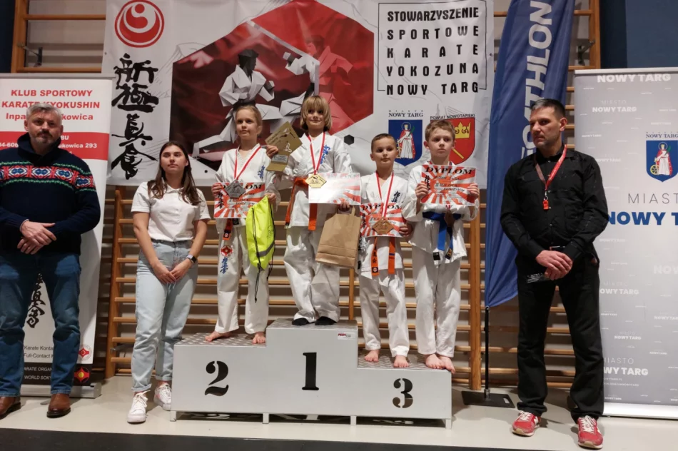 21 medali wywalczyli pod Tatrami karatecy ARS Limanowa – JONIEC Team - zdjęcie 10