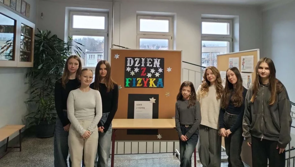 Dzień z Fizyką w SP nr 2 w Limanowej - zdjęcie 1