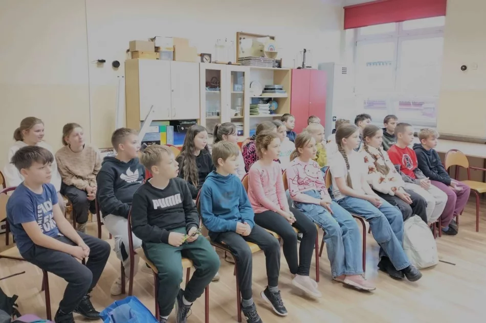 Dzień z Fizyką w SP nr 2 w Limanowej - zdjęcie 15
