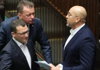 W Sejmie awantura ws. raportu o powiązaniach Karola Nawrockiego - zdjęcie główne