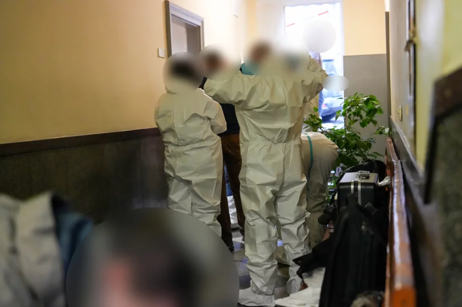 Podejrzewany o zabójstwo kobiety 23-latek zastrzelił się w komisariacie - zdjęcie 2