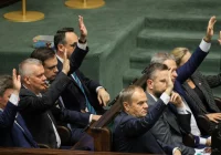Sejm uchwalił budżet na 2025 r. z deficytem w wysokości 289 mld zł - zdjęcie główne