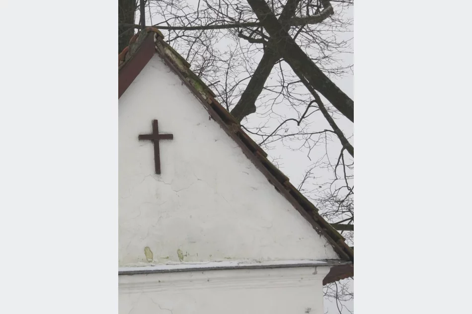 Zakończono remont dachu kapliczki  - zdjęcie 8