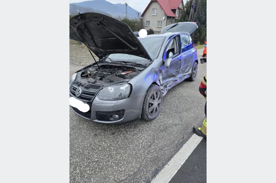 ​Kierowca trafił do szpitala - zdjęcie 3