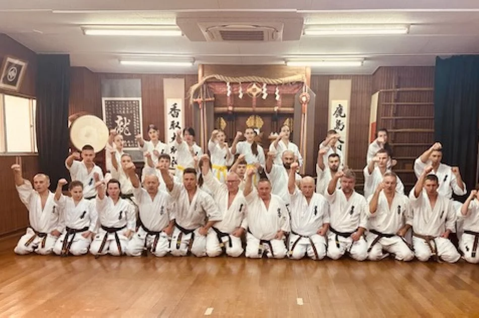 Karatecy ARS Limanowa walczyli w Tokio – Arkadiusz Sukiennik srebrnym medalistą Pucharu Świata Karate Kyokushin - zdjęcie 10