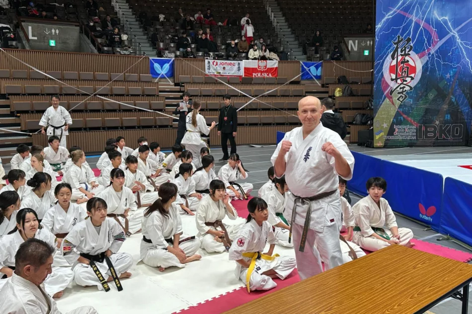 Karatecy ARS Limanowa walczyli w Tokio – Arkadiusz Sukiennik srebrnym medalistą Pucharu Świata Karate Kyokushin - zdjęcie 18