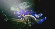 Samochód wypadł z jezdni i dachował - zdjęcie 3