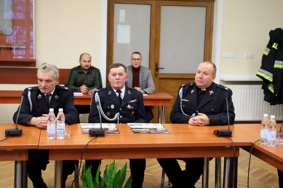 Uroczyste przekazanie pomp 8 jednostkom OSP z gminy Limanowa - zdjęcie 10