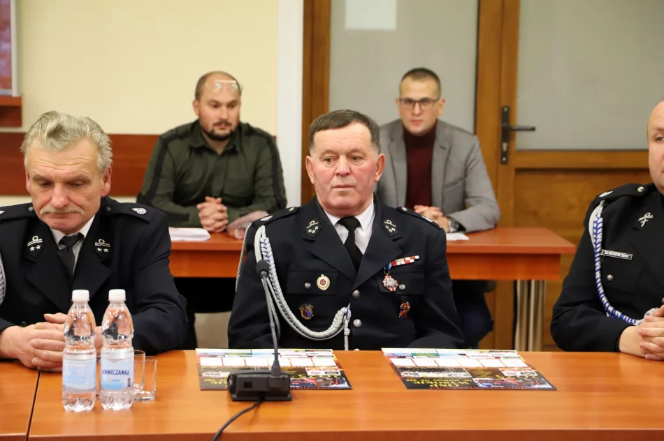 Uroczyste przekazanie pomp 8 jednostkom OSP z gminy Limanowa - zdjęcie 12