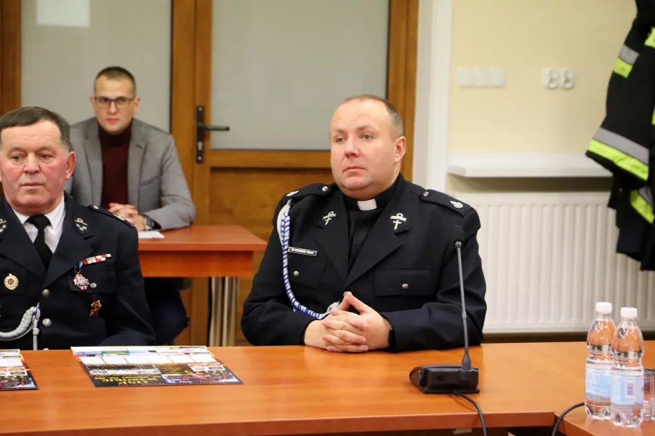Uroczyste przekazanie pomp 8 jednostkom OSP z gminy Limanowa - zdjęcie 13