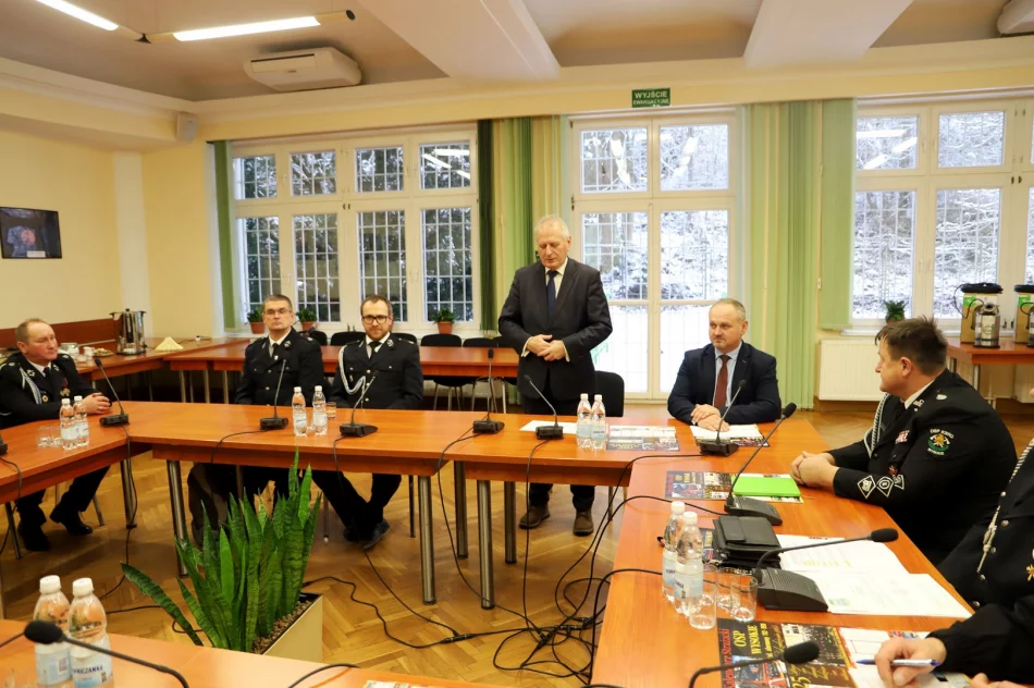 Uroczyste przekazanie pomp 8 jednostkom OSP z gminy Limanowa - zdjęcie 19