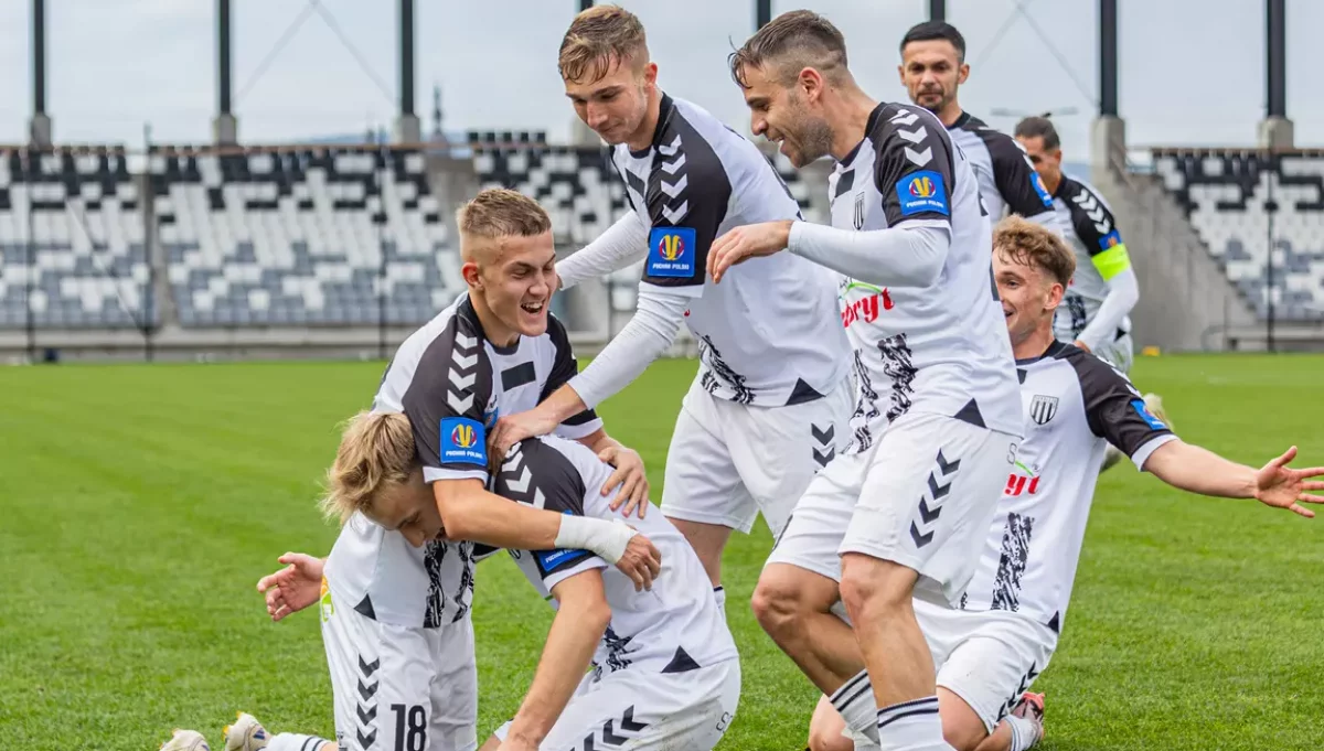 Zbigniew Szubryt podpisał umowę w sprawie zakupu Sandecji Nowy Sącz?