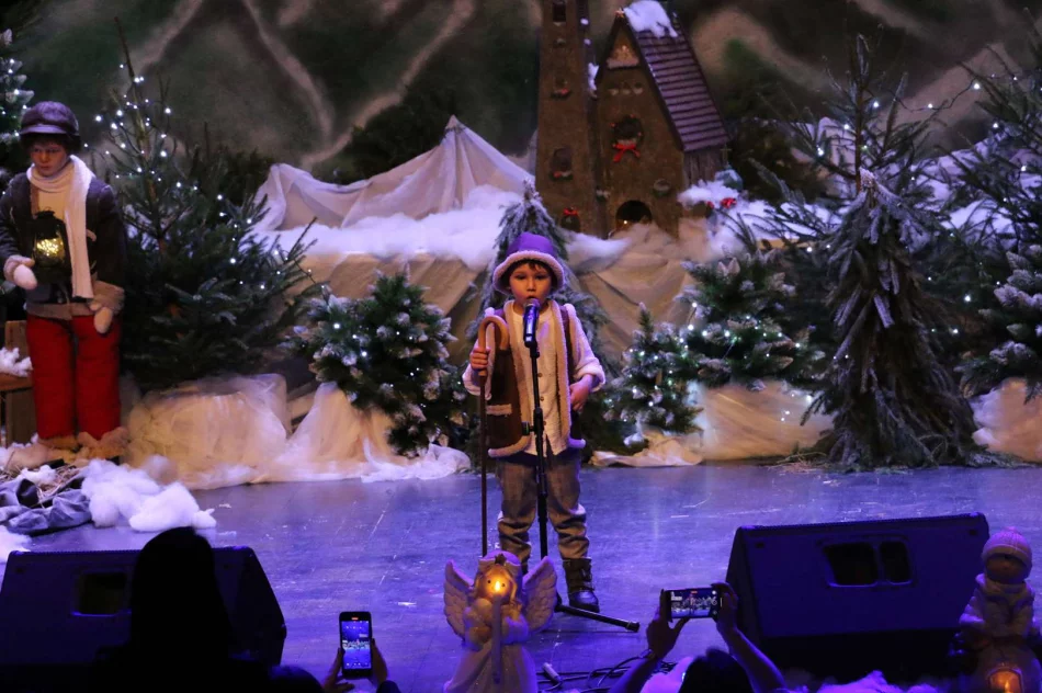 XII Międzyprzedszkolny Konkurs Kolęd i Pastorałek odbył się w Limanowskim Domu Kultury - zdjęcie 9