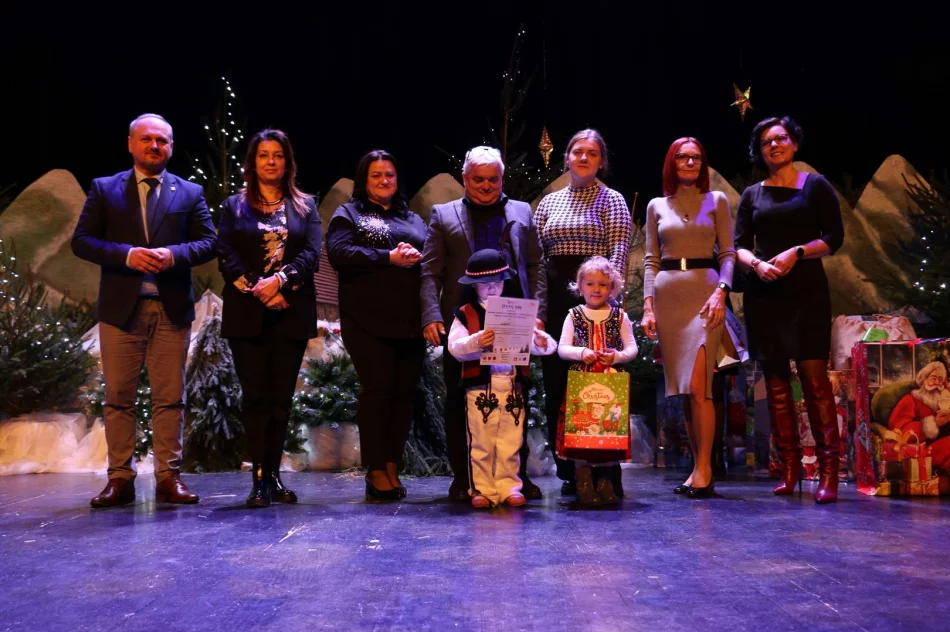 XII Międzyprzedszkolny Konkurs Kolęd i Pastorałek odbył się w Limanowskim Domu Kultury - zdjęcie 17