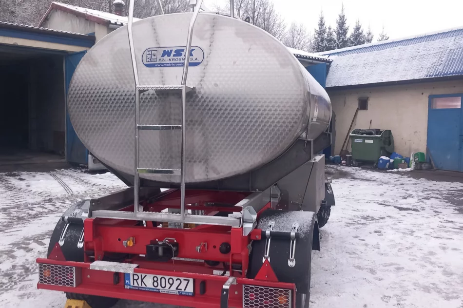 Nowa cysterna do transportu wody pitnej - zdjęcie 3