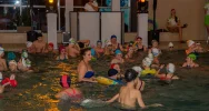 Mikołajkowa zabawa na Pływalni Limanowskiej (ZDJĘCIA) - zdjęcie 5