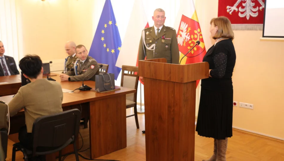Uroczyste przekazanie obowiązków Dowódcy 114 batalionu lekkiej piechoty w Limanowej - zdjęcie 1