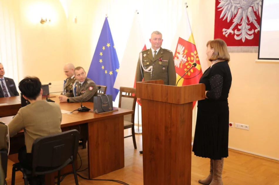 Uroczyste przekazanie obowiązków Dowódcy 114 batalionu lekkiej piechoty w Limanowej - zdjęcie 3