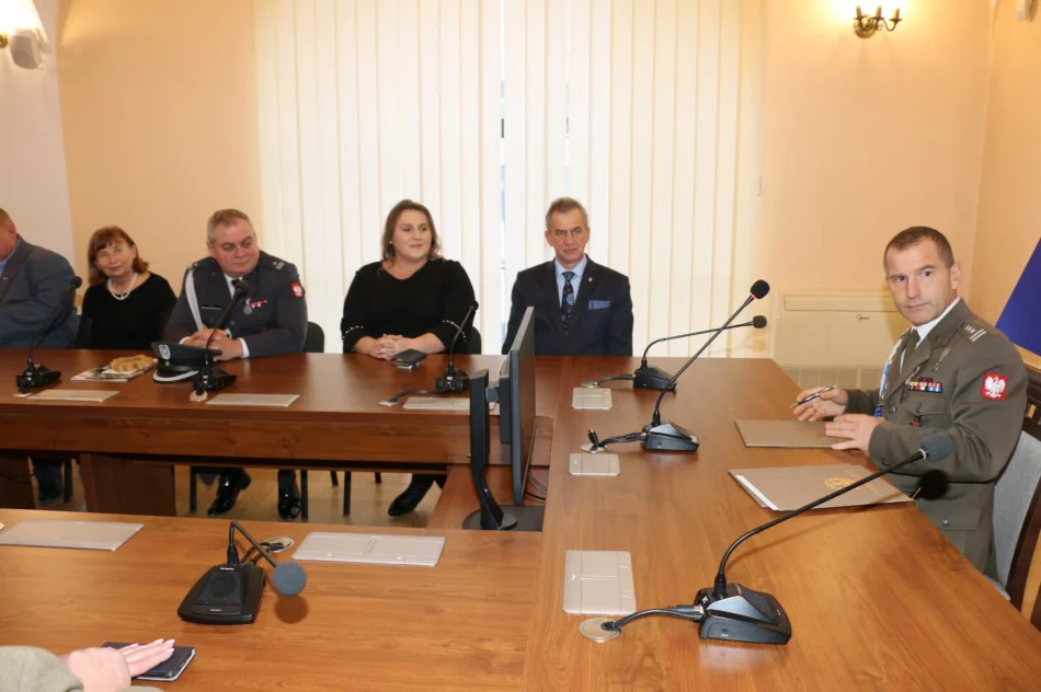 Uroczyste przekazanie obowiązków Dowódcy 114 batalionu lekkiej piechoty w Limanowej - zdjęcie 14