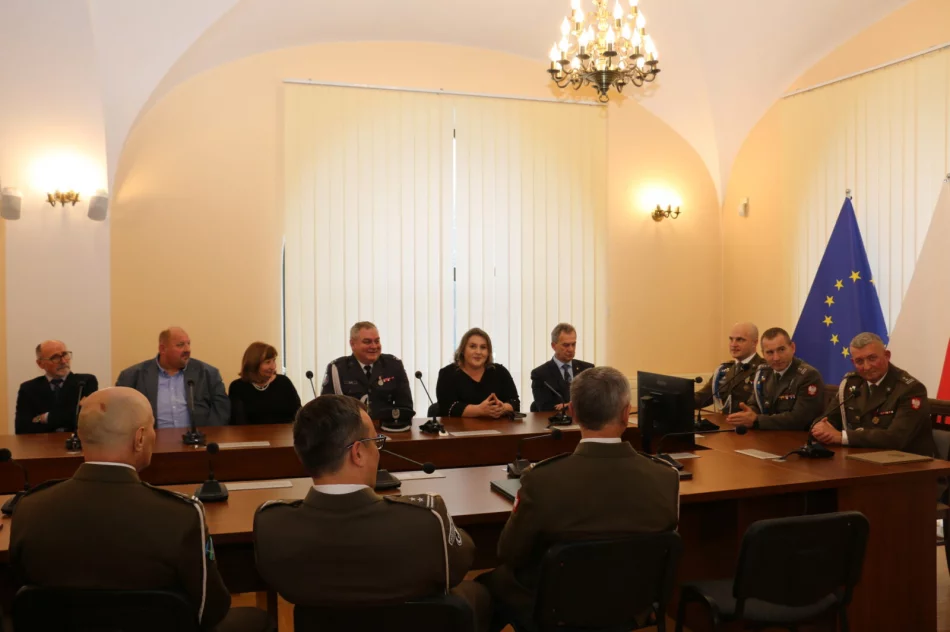Uroczyste przekazanie obowiązków Dowódcy 114 batalionu lekkiej piechoty w Limanowej - zdjęcie 20