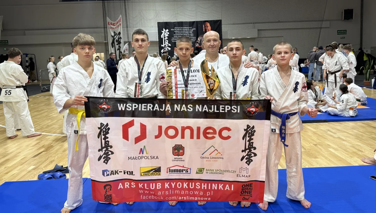 Trzy medale karateków ARS Limanowa – JONIEC Team Pucharu Polski Karate Kyokuhin