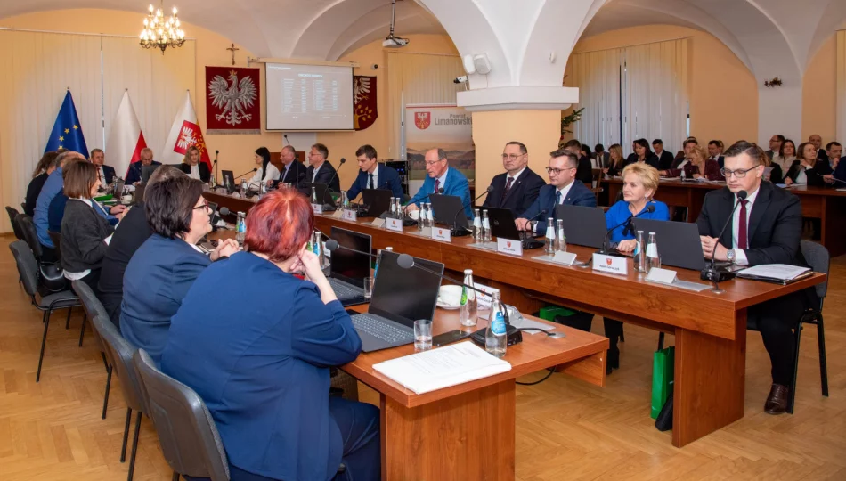 Jednogłośny budżet, 18% wydatków na inwestycje - zdjęcie 1