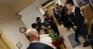 Hej kolęda! kolędnicy ze szkół średnich w Urzędzie Miasta Limanowa - zdjęcie 2