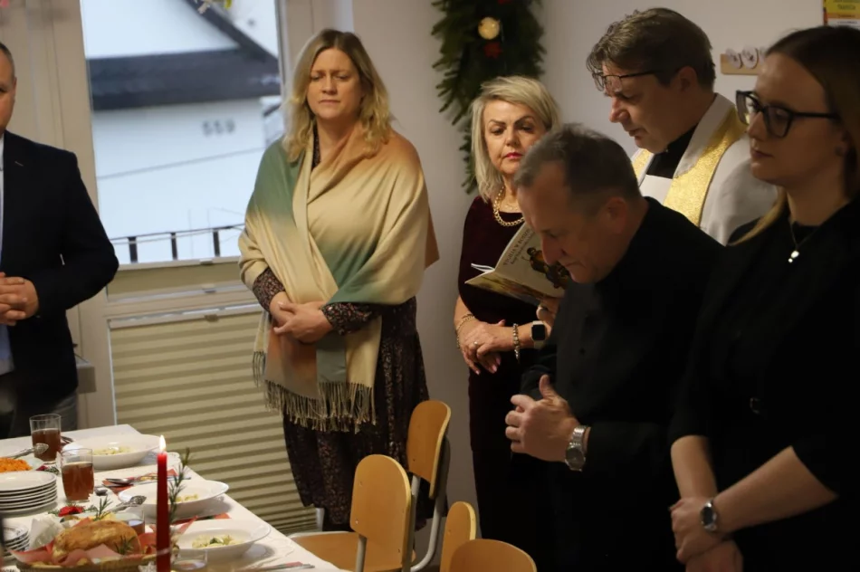 Zakończenie warsztatów dla seniorów (ZDJĘCIA) - zdjęcie 17