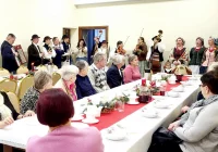 22 grudnia odbyła się Wigilia dla osób starszych i samotnych w parafii w Limanowej-Sowlinach - zdjęcie główne