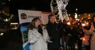 22 grudnia na limanowskim rynku odbył się Kiermasz Bożonarodzeniowy - zdjęcie 3