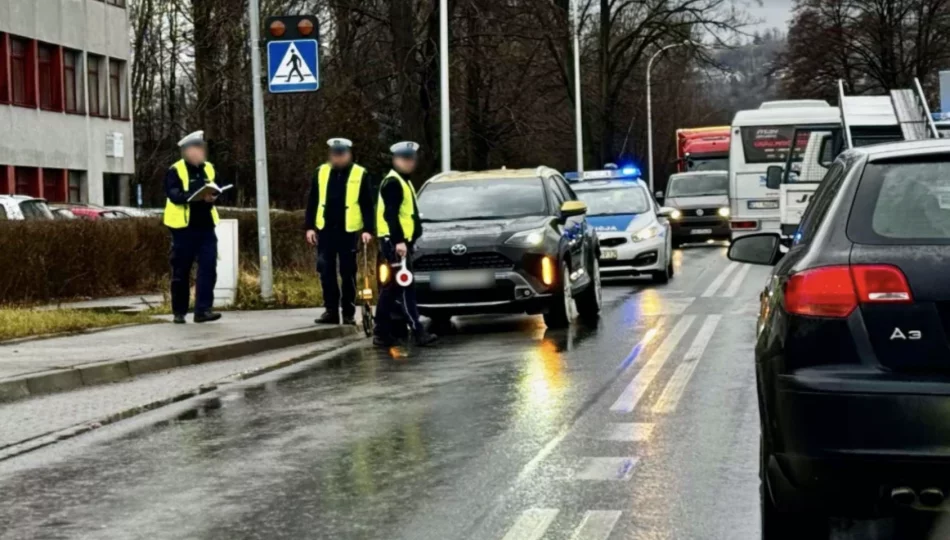 15-latka nie doznała groźnych obrażeń, sprawcę ukarano mandatem - zdjęcie 1