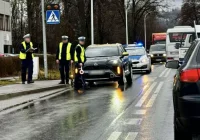 15-latka nie doznała groźnych obrażeń, sprawcę ukarano mandatem - zdjęcie główne