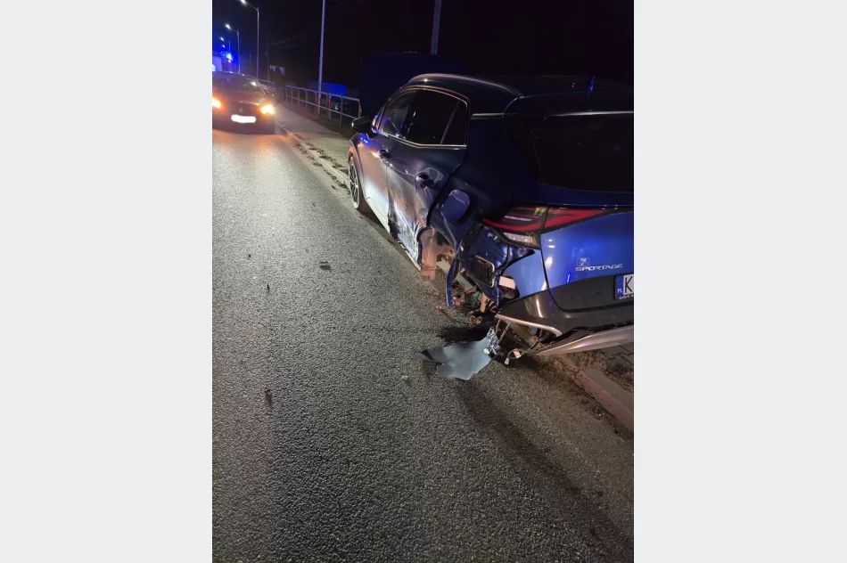 Zasnął za kierownicą i spowodował kolizję - zdjęcie 2