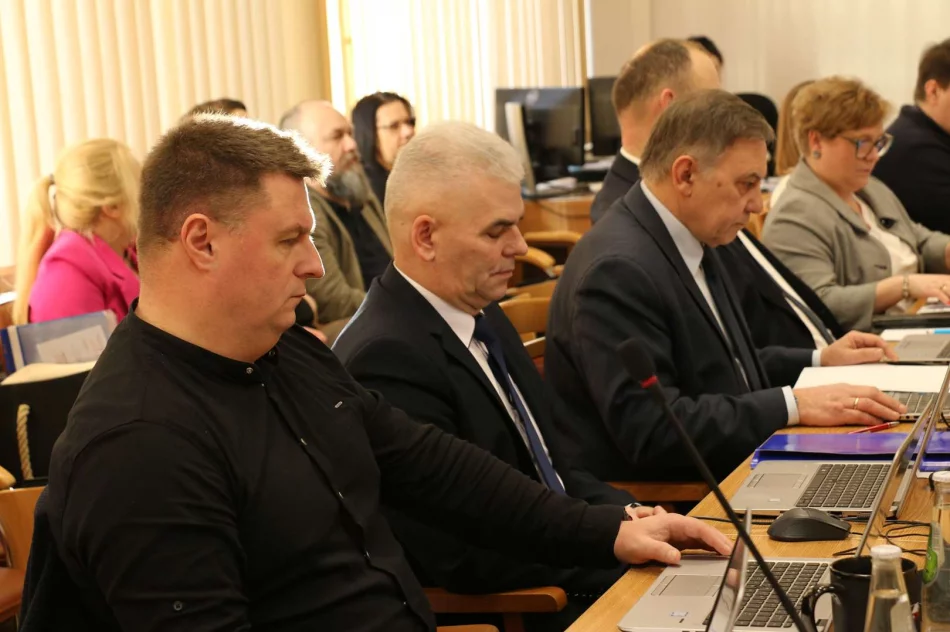 27 grudnia| X Sesja Rady Miasta Limanowa - zdjęcie 15