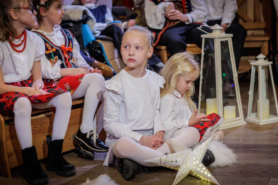 Kolędowanie z Kordianem na rzecz budowy ośrodka - zdjęcie 4
