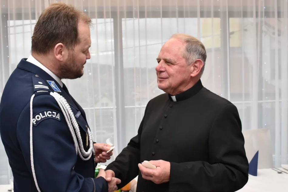 Spotkanie opłatkowe limanowskiej policji - zdjęcie 2