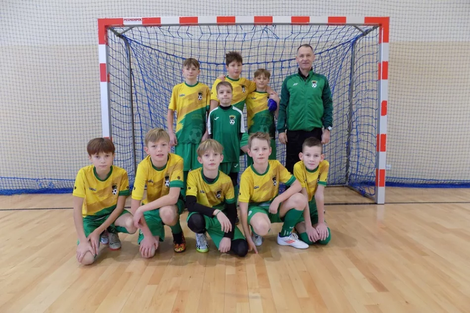 Młodziki na niebiesko: Limanovia, AP Mam Talent, Uran Łukowica - zdjęcie 5