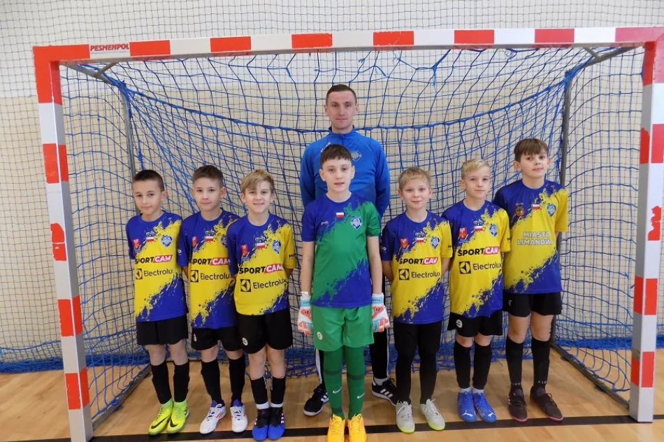 Młodziki na niebiesko: Limanovia, AP Mam Talent, Uran Łukowica - zdjęcie 14