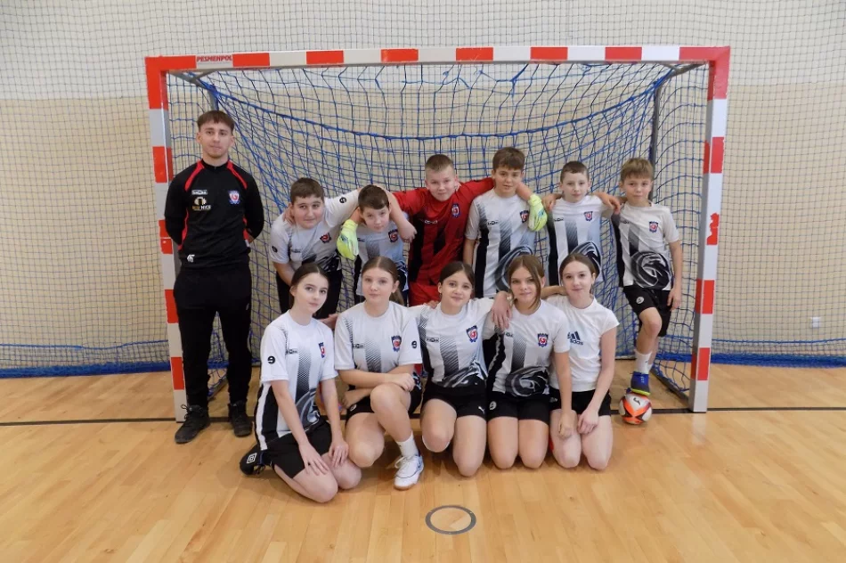 Młodziki na niebiesko: Limanovia, AP Mam Talent, Uran Łukowica - zdjęcie 17