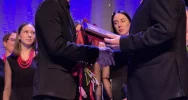„Przedziwna NOWINA”- w LDK odbył się koncert kolęd i pastorałek - zdjęcie 2