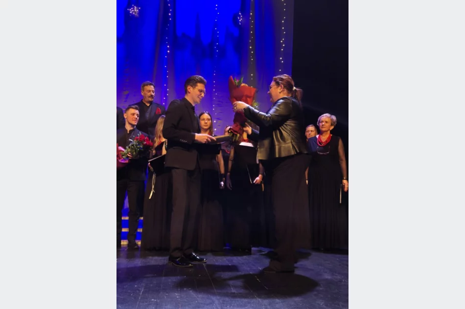 „Przedziwna NOWINA”- w LDK odbył się koncert kolęd i pastorałek - zdjęcie 3
