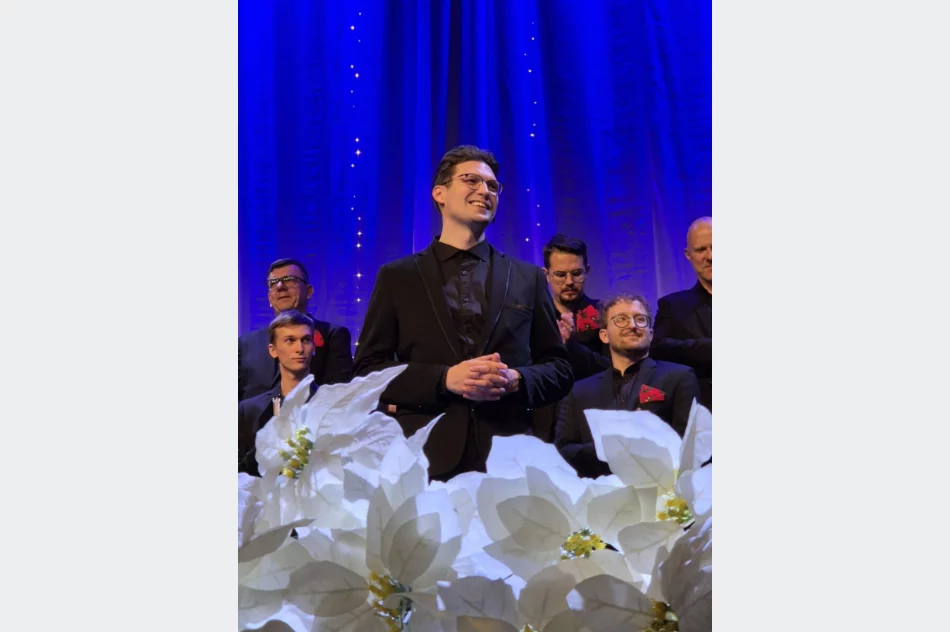 „Przedziwna NOWINA”- w LDK odbył się koncert kolęd i pastorałek - zdjęcie 11