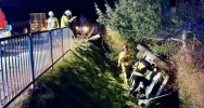 Zderzenie auta z ciągnikiem na DK 28 w Dobrej - zdjęcie 5