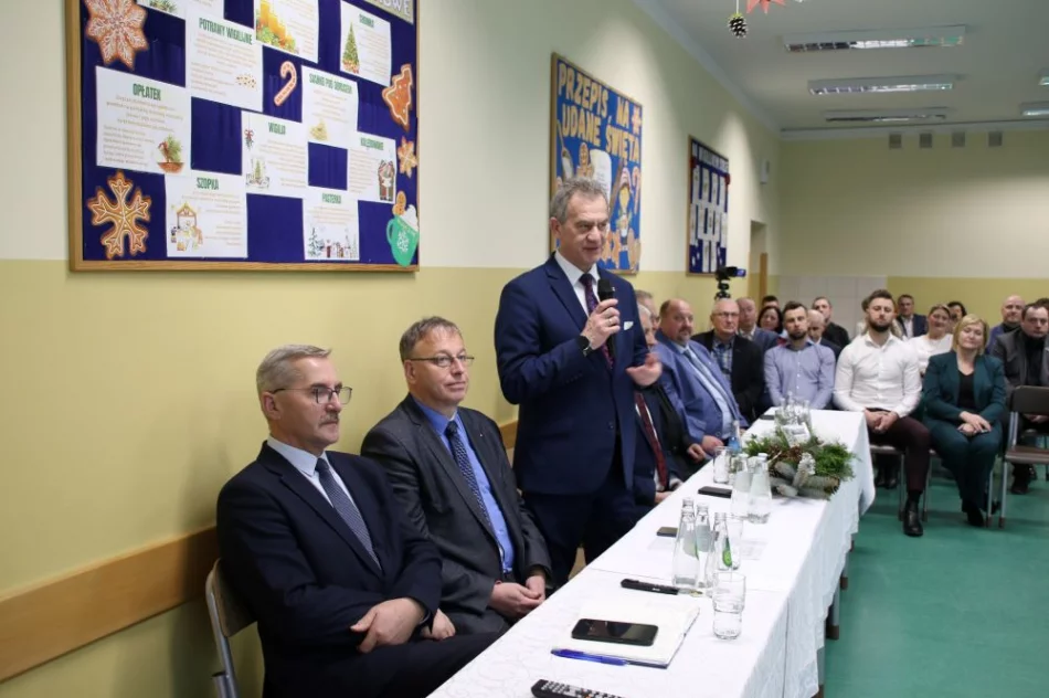Radni jednogłośnie przyjęli budżet. Na inwestycje 13,5 mln zł - zdjęcie 5