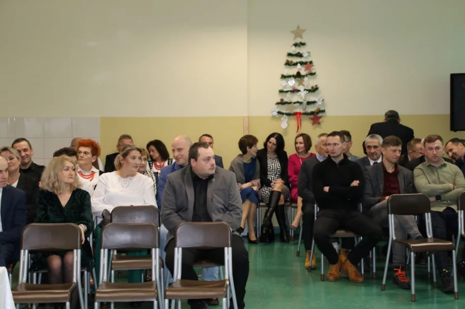 Radni jednogłośnie przyjęli budżet. Na inwestycje 13,5 mln zł - zdjęcie 11